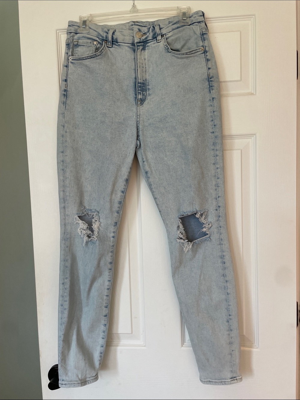 High-Rise Distressed Light Blue Women’s Jeans 10